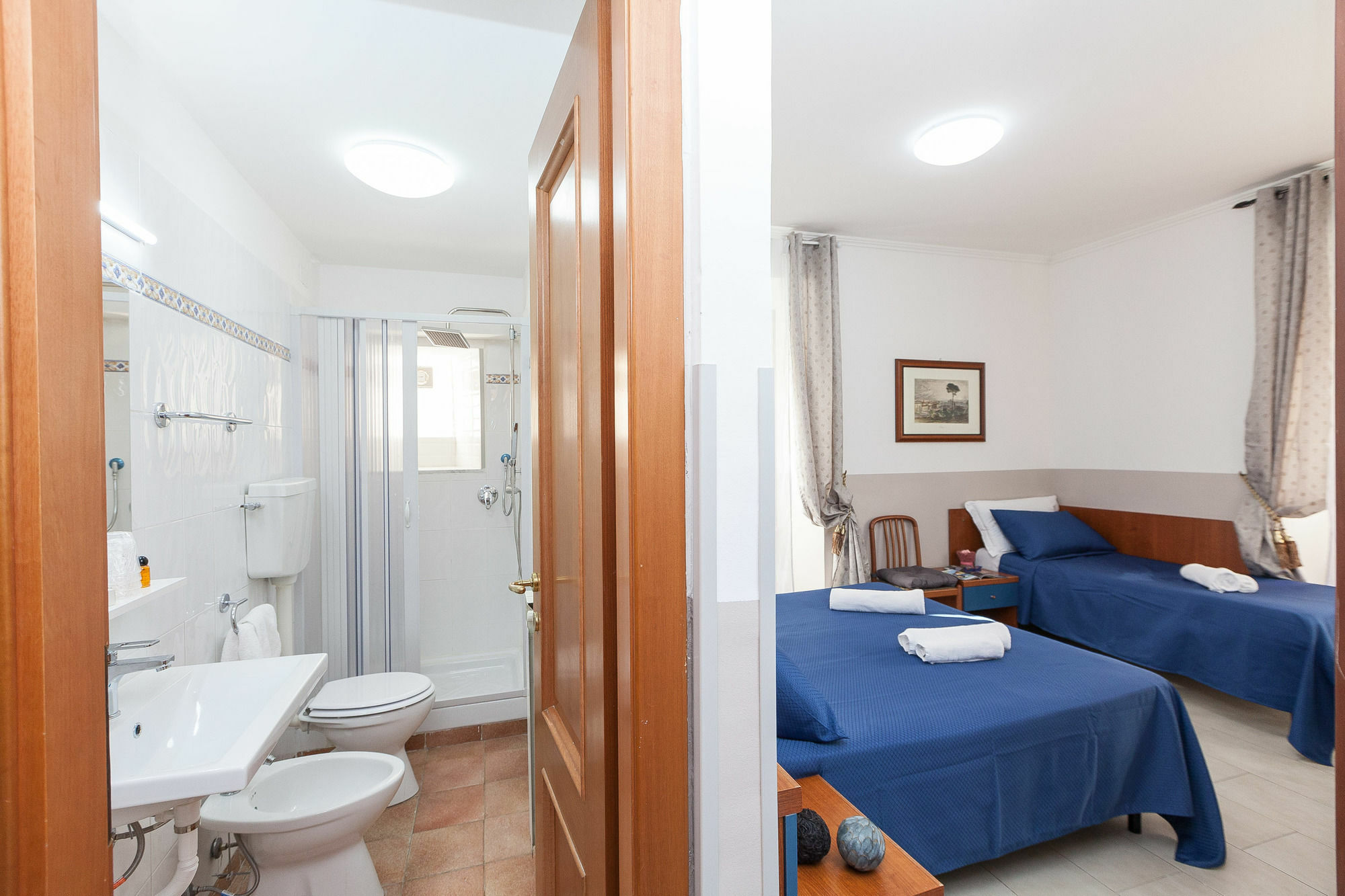 Ora Guest House Рим Екстериор снимка
